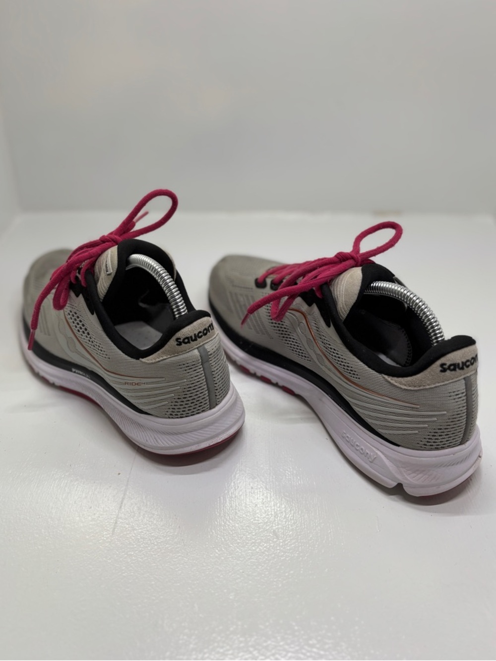 Saucony Ride 14 Womens 10 Running Shoes Fog Cherry Gray Pink S10650-55 - Picture 5 of 14
